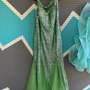 Pageant dress